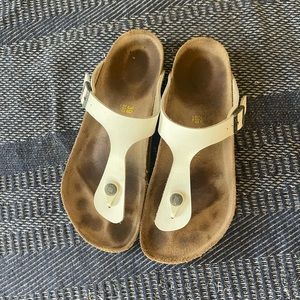 Birkenstock Gizeh White Size 39